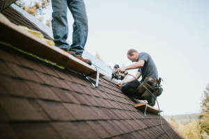 Local Roofers in Edinboro University, PA